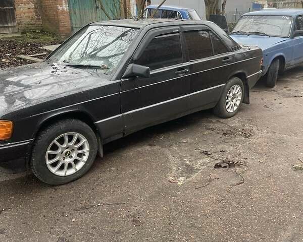 Чорний Мерседес 190, об'ємом двигуна 1.8 л та пробігом 300 тис. км за 1500 $, фото 8 на Automoto.ua