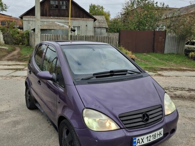 Фиолетовый Мерседес 190, объемом двигателя 1.9 л и пробегом 111 тыс. км за 2550 $, фото 3 на Automoto.ua