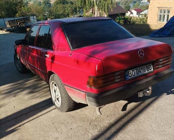 Червоний Мерседес 190, об'ємом двигуна 2 л та пробігом 362 тис. км за 1250 $, фото 3 на Automoto.ua