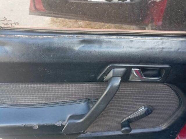 Красный Мерседес 190, объемом двигателя 0 л и пробегом 300 тыс. км за 958 $, фото 6 на Automoto.ua