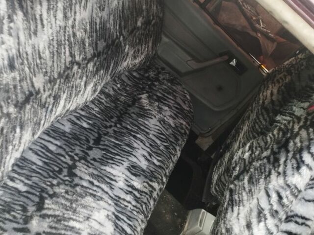 Красный Мерседес 190, объемом двигателя 2 л и пробегом 240 тыс. км за 1800 $, фото 6 на Automoto.ua