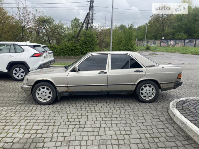 Мерседес 190, объемом двигателя 2 л и пробегом 521 тыс. км за 1350 $, фото 1 на Automoto.ua