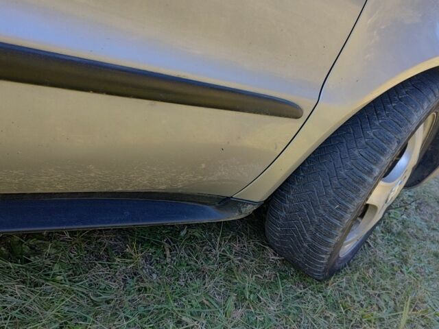 Мерседес 190 1999 у Новояворівськ на Automoto.ua Сірий Мерседес 190, об'ємом двигуна 1.9 л та пробігом 230 тис. км за 4050 $, фото 10 на Automoto.ua