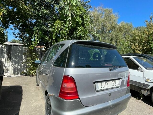 Серый Мерседес 190, объемом двигателя 1.8 л и пробегом 235 тыс. км за 800 $, фото 1 на Automoto.ua