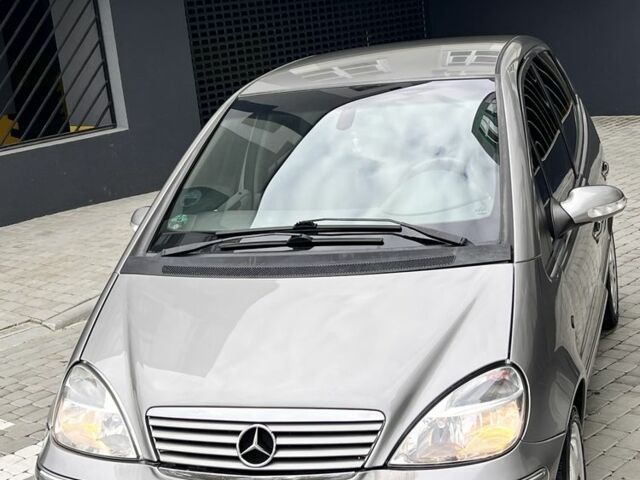 Сірий Мерседес 190, об'ємом двигуна 1.9 л та пробігом 206 тис. км за 4500 $, фото 5 на Automoto.ua