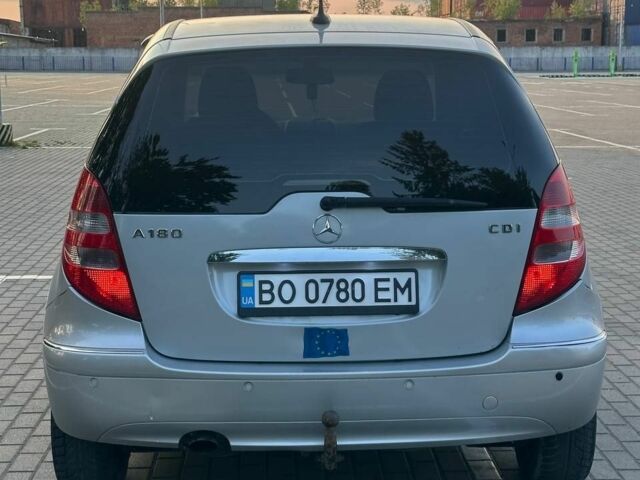 Сірий Мерседес 190, об'ємом двигуна 2 л та пробігом 258 тис. км за 4999 $, фото 2 на Automoto.ua