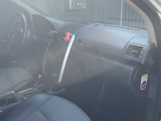 Серый Мерседес 190, объемом двигателя 1.7 л и пробегом 2 тыс. км за 4824 $, фото 2 на Automoto.ua