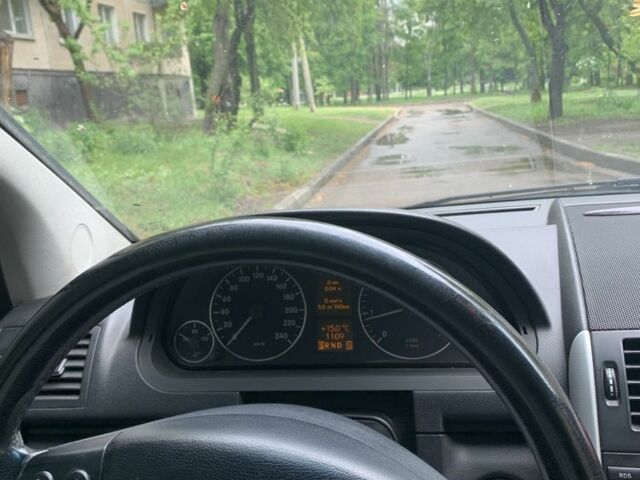 Серый Мерседес 190, объемом двигателя 1.7 л и пробегом 2 тыс. км за 4824 $, фото 5 на Automoto.ua