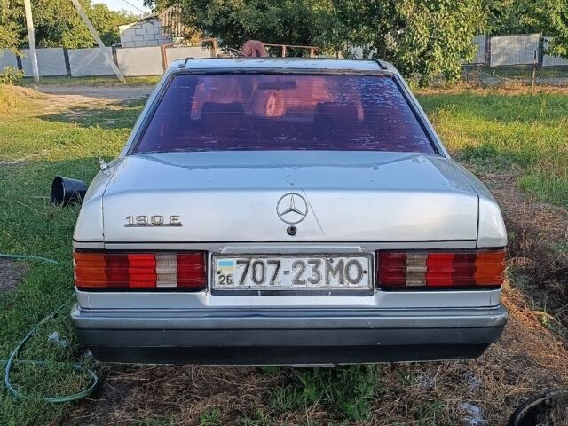 Серый Мерседес 190, объемом двигателя 2 л и пробегом 555 тыс. км за 850 $, фото 1 на Automoto.ua