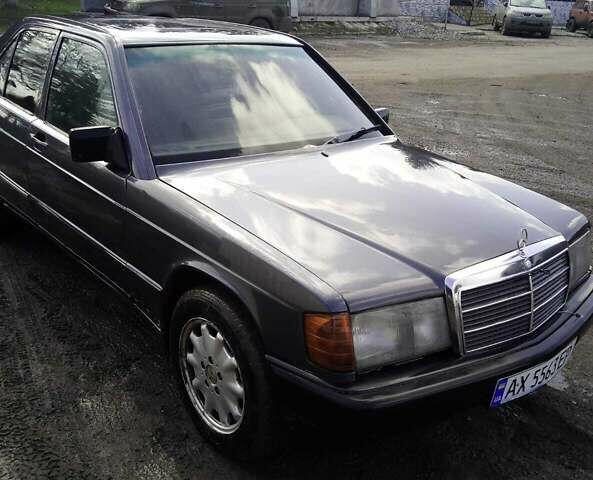 Серый Мерседес 190, объемом двигателя 2.3 л и пробегом 362 тыс. км за 2200 $, фото 1 на Automoto.ua