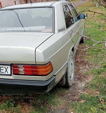 Серый Мерседес 190, объемом двигателя 2 л и пробегом 460 тыс. км за 1700 $, фото 5 на Automoto.ua