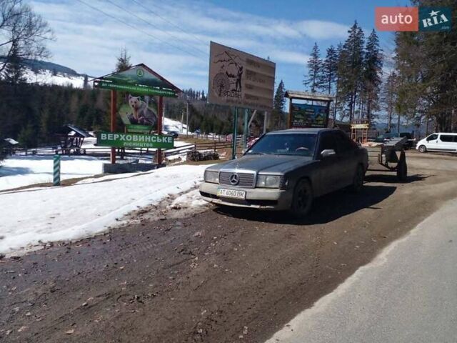 Серый Мерседес 190, объемом двигателя 2 л и пробегом 200 тыс. км за 3700 $, фото 2 на Automoto.ua