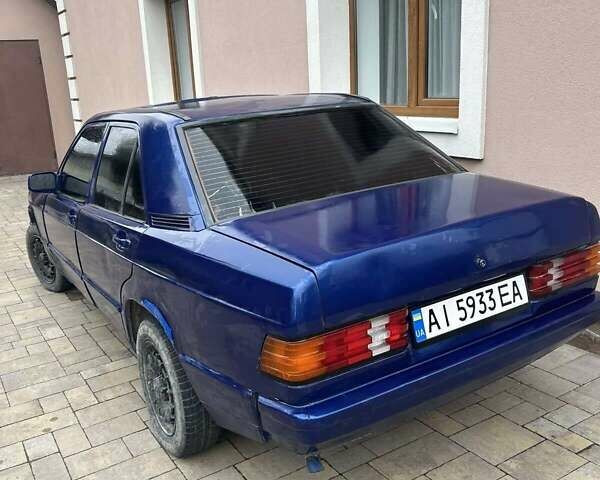 Синий Мерседес 190, объемом двигателя 2 л и пробегом 377 тыс. км за 1200 $, фото 7 на Automoto.ua