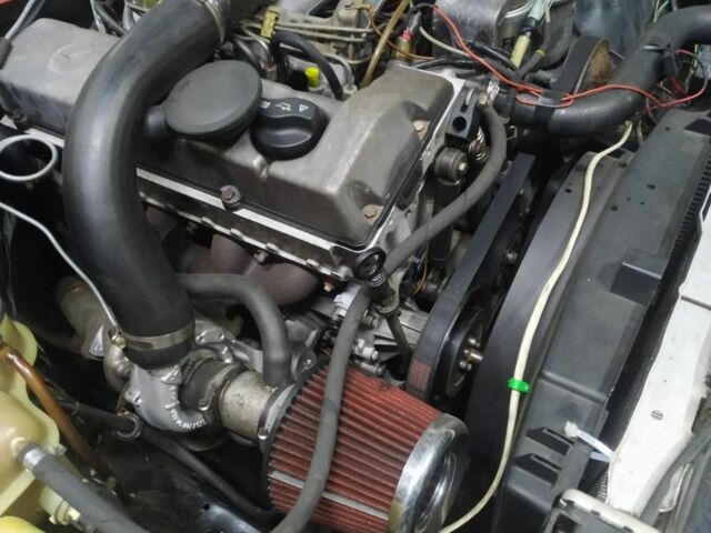 Зеленый Мерседес 190, объемом двигателя 2 л и пробегом 1 тыс. км за 3400 $, фото 5 на Automoto.ua