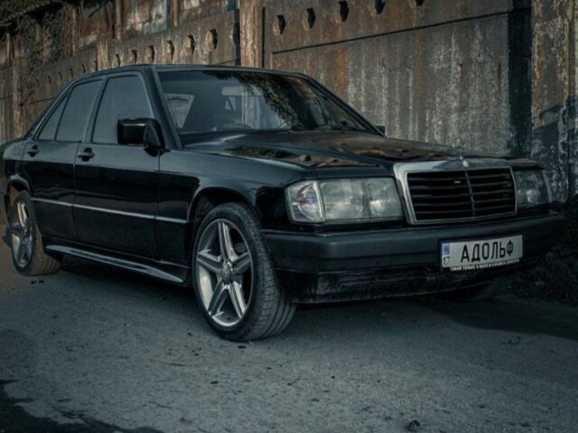 Зеленый Мерседес 190, объемом двигателя 2 л и пробегом 1 тыс. км за 3400 $, фото 2 на Automoto.ua