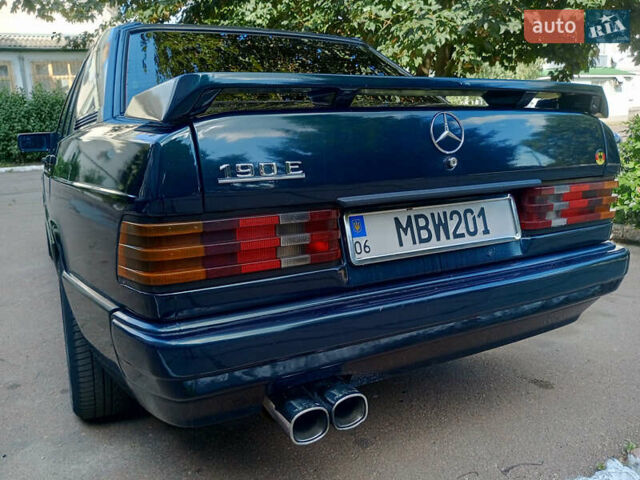 Зелений Мерседес 190, об'ємом двигуна 2 л та пробігом 1 тис. км за 3000 $, фото 7 на Automoto.ua