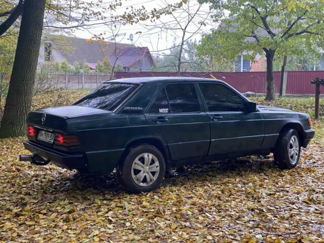 Мерседес 190 1986 в Виннице на Automoto.ua Зеленый Мерседес 190, объемом двигателя 2 л и пробегом 500 тыс. км за 1400 $, фото 11 на Automoto.ua