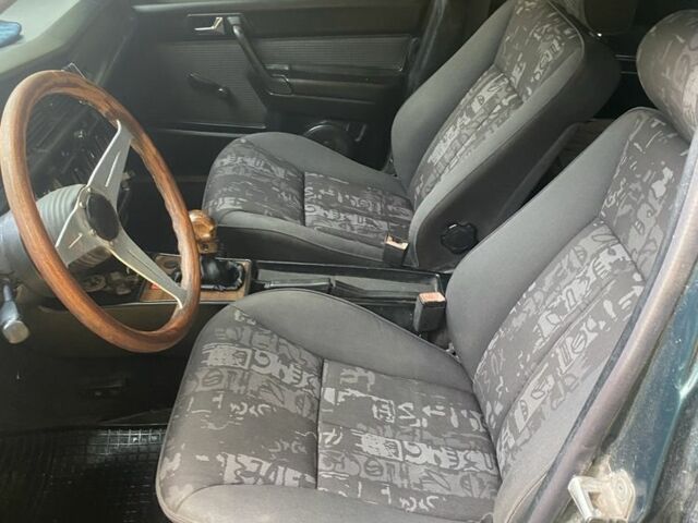 Мерседес 190 1986 в Виннице на Automoto.ua Зеленый Мерседес 190, объемом двигателя 2 л и пробегом 500 тыс. км за 1400 $, фото 20 на Automoto.ua