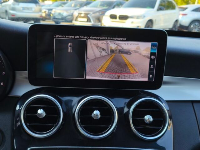 Білий Мерседес 200, об'ємом двигуна 1.6 л та пробігом 240 тис. км за 15800 $, фото 18 на Automoto.ua