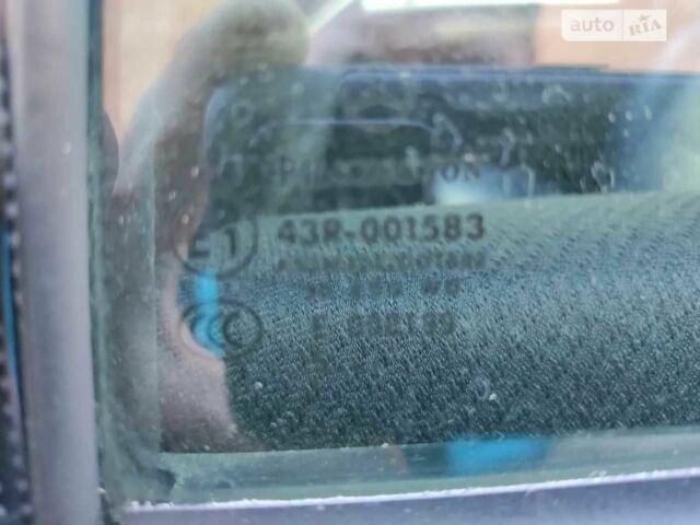 Черный Мерседес 200, объемом двигателя 2 л и пробегом 173 тыс. км за 6300 $, фото 9 на Automoto.ua
