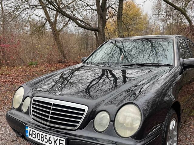 Чорний Мерседес 200, об'ємом двигуна 2 л та пробігом 3 тис. км за 2300 $, фото 6 на Automoto.ua