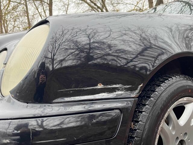 Чорний Мерседес 200, об'ємом двигуна 2 л та пробігом 3 тис. км за 2300 $, фото 7 на Automoto.ua