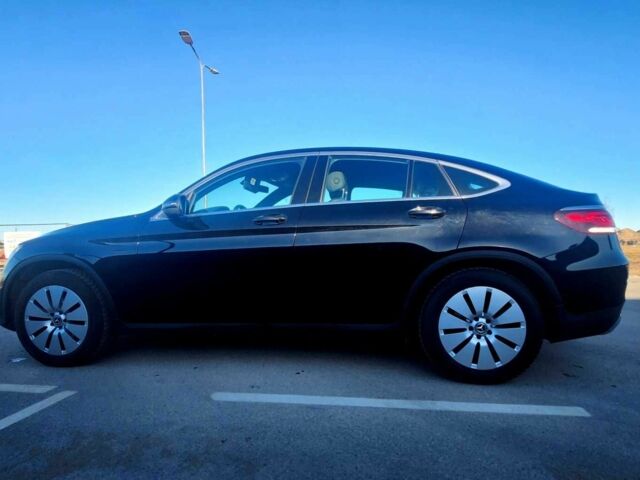 Черный Мерседес 200, объемом двигателя 2 л и пробегом 27 тыс. км за 47700 $, фото 11 на Automoto.ua