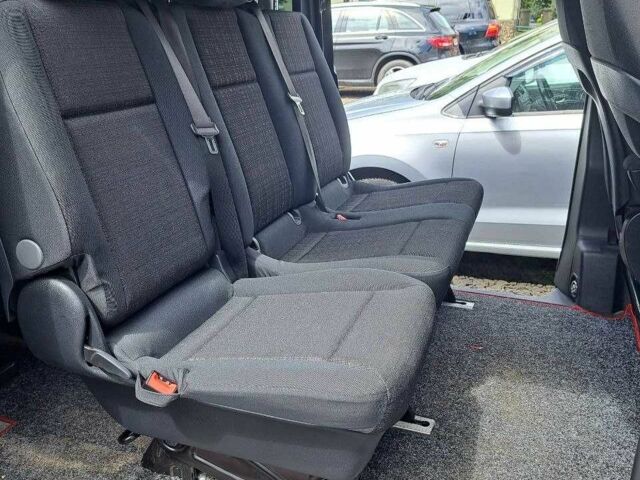 Черный Мерседес 200, объемом двигателя 2 л и пробегом 180 тыс. км за 21000 $, фото 9 на Automoto.ua