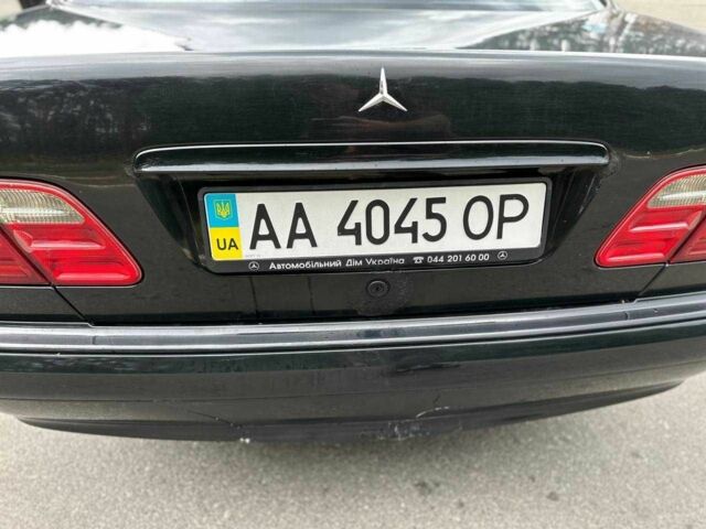 Черный Мерседес 200, объемом двигателя 2 л и пробегом 423 тыс. км за 2650 $, фото 19 на Automoto.ua