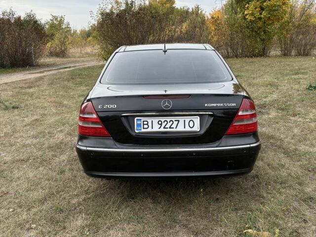 Черный Мерседес 200, объемом двигателя 2 л и пробегом 355 тыс. км за 6200 $, фото 3 на Automoto.ua