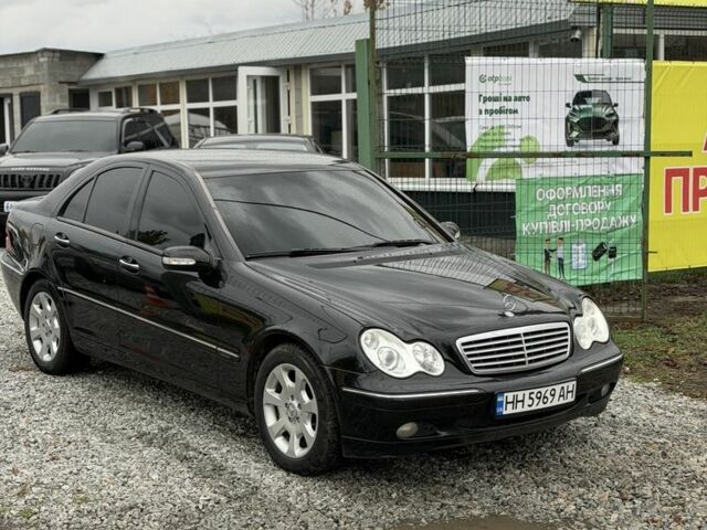 Чорний Мерседес 200, об'ємом двигуна 1.8 л та пробігом 212 тис. км за 5200 $, фото 4 на Automoto.ua