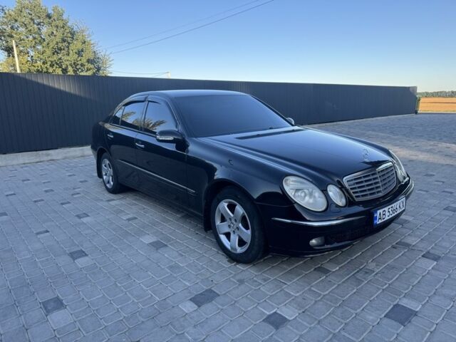 Черный Мерседес 200, объемом двигателя 2 л и пробегом 330 тыс. км за 7300 $, фото 7 на Automoto.ua