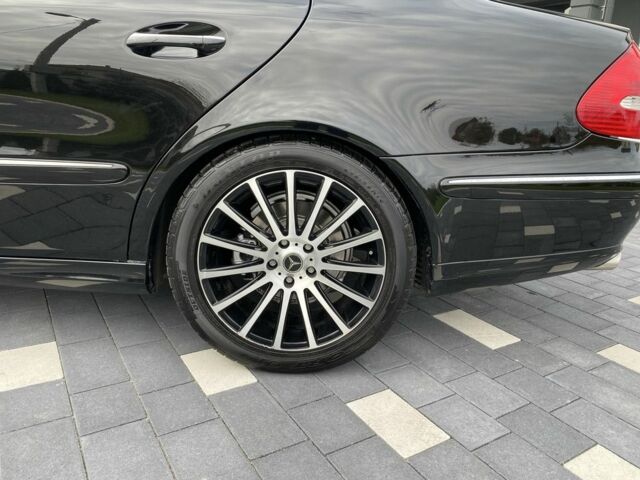 Черный Мерседес 200, объемом двигателя 1.8 л и пробегом 299 тыс. км за 7700 $, фото 14 на Automoto.ua