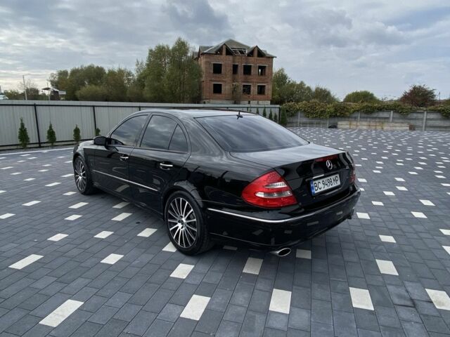 Черный Мерседес 200, объемом двигателя 1.8 л и пробегом 299 тыс. км за 7700 $, фото 2 на Automoto.ua