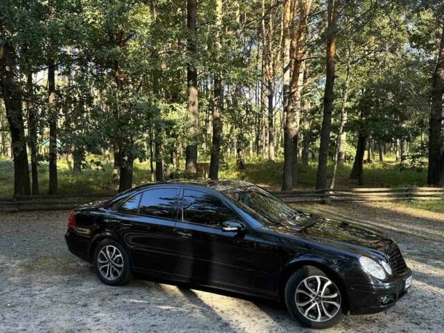 Чорний Мерседес 200, об'ємом двигуна 2.1 л та пробігом 340 тис. км за 10150 $, фото 3 на Automoto.ua