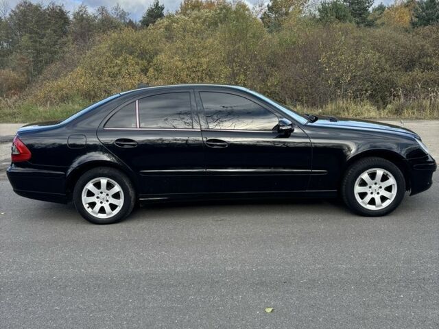 Чорний Мерседес 200, об'ємом двигуна 2.1 л та пробігом 316 тис. км за 6000 $, фото 14 на Automoto.ua