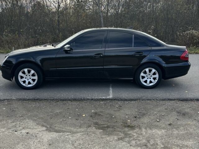 Чорний Мерседес 200, об'ємом двигуна 2.1 л та пробігом 316 тис. км за 6000 $, фото 7 на Automoto.ua