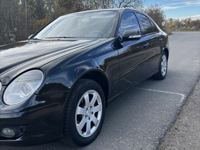 Чорний Мерседес 200, об'ємом двигуна 2.1 л та пробігом 316 тис. км за 6000 $, фото 19 на Automoto.ua