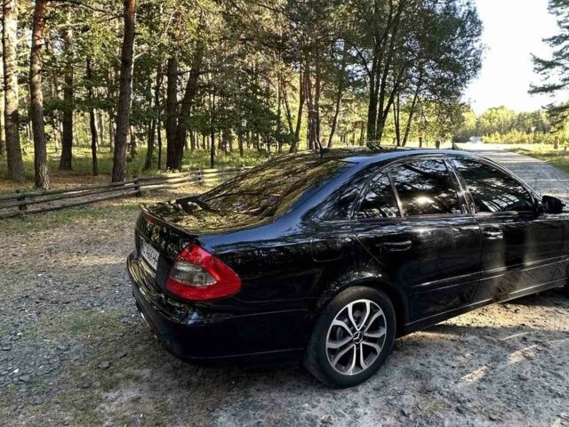 Чорний Мерседес 200, об'ємом двигуна 2.1 л та пробігом 340 тис. км за 10150 $, фото 8 на Automoto.ua