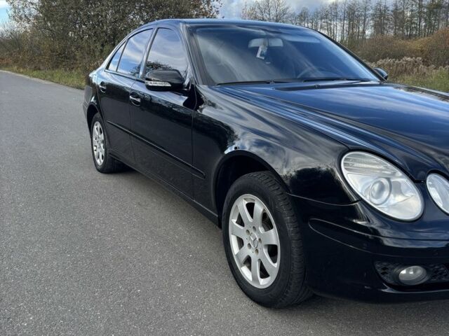 Чорний Мерседес 200, об'ємом двигуна 2.1 л та пробігом 316 тис. км за 6000 $, фото 15 на Automoto.ua