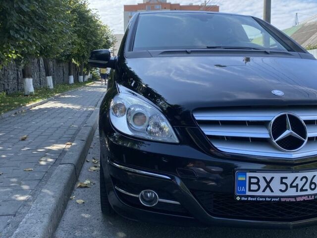 Черный Мерседес 200, объемом двигателя 2 л и пробегом 320 тыс. км за 6900 $, фото 5 на Automoto.ua