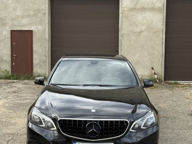 Мерседес 200 2013 в Черновцах на Automoto.ua Черный Мерседес 200, объемом двигателя 2.1 л и пробегом 229 тыс. км за 20954 $, фото 3 на Automoto.ua