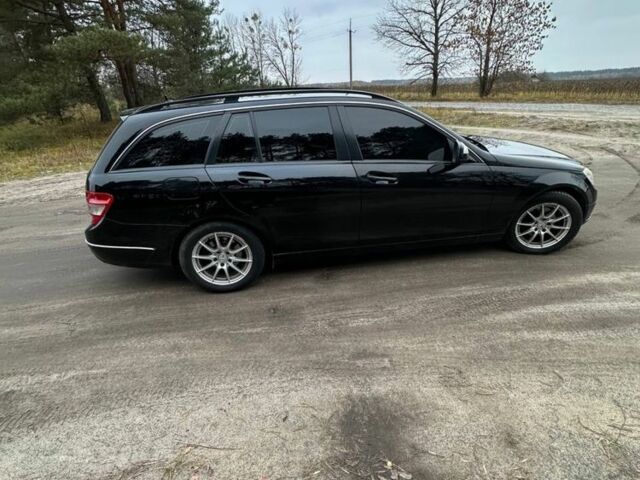 Чорний Мерседес 200, об'ємом двигуна 2.2 л та пробігом 310 тис. км за 8200 $, фото 9 на Automoto.ua