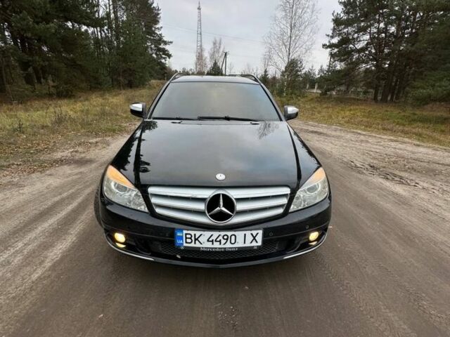 Чорний Мерседес 200, об'ємом двигуна 2.2 л та пробігом 310 тис. км за 8200 $, фото 21 на Automoto.ua