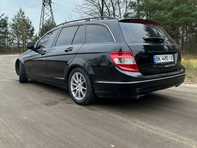 Чорний Мерседес 200, об'ємом двигуна 2.2 л та пробігом 310 тис. км за 8200 $, фото 5 на Automoto.ua