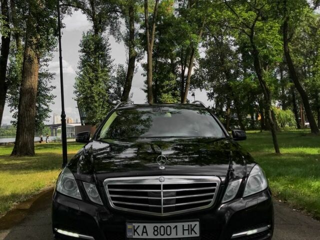 Черный Мерседес 200, объемом двигателя 2.1 л и пробегом 500 тыс. км за 10200 $, фото 5 на Automoto.ua