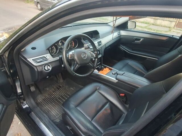 Мерседес 200 2014 в Ужгороде на Automoto.ua Черный Мерседес 200, объемом двигателя 2.1 л и пробегом 280 тыс. км за 12500 $, фото 3 на Automoto.ua