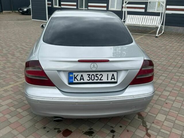 Сірий Мерседес 200, об'ємом двигуна 1.8 л та пробігом 282 тис. км за 6100 $, фото 3 на Automoto.ua