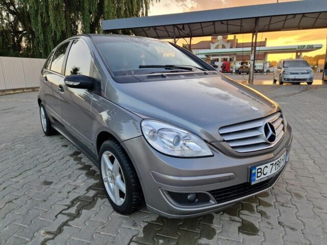 Мерседес 200 2007 в Снятине на Automoto.ua Серый Мерседес 200, объемом двигателя 2 л и пробегом 260 тыс. км за 6500 $, фото 3 на Automoto.ua