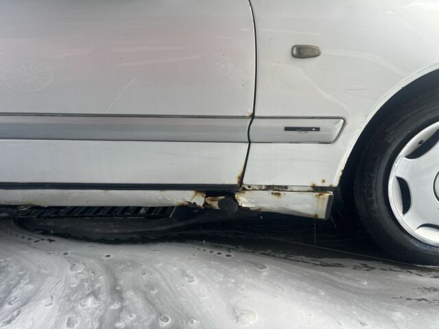 Мерседес 200 1999 у Здолбунове на Automoto.ua Сірий Мерседес 200, об'ємом двигуна 2.2 л та пробігом 480 тис. км за 2500 $, фото 2 на Automoto.ua